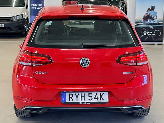 Volkswagen Golf VII 8 of 18