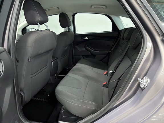 Ford Focus 23 of 24