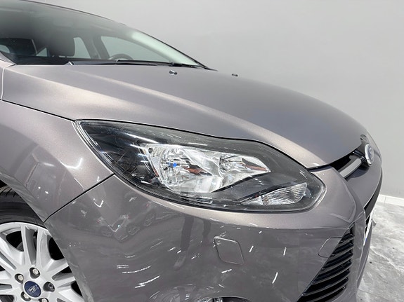 Ford Focus 11 of 24