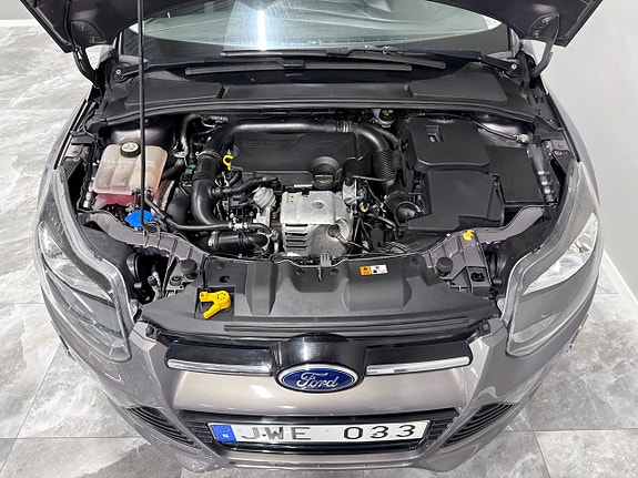 Ford Focus 13 of 24