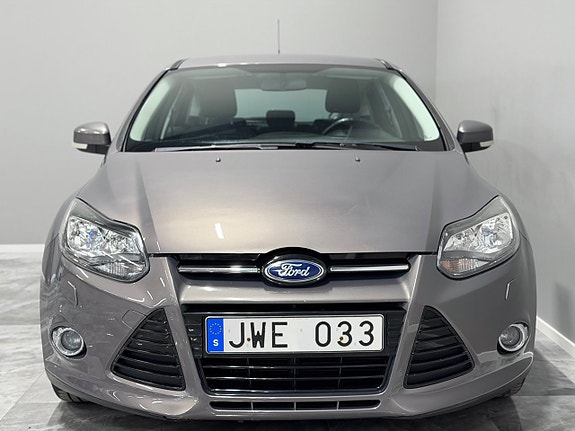Ford Focus 3 of 5