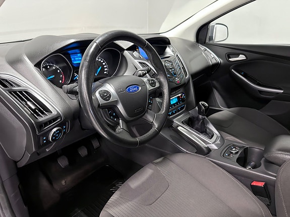 Ford Focus 15 of 24