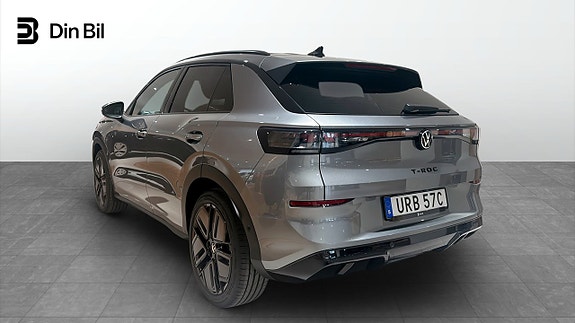 Volkswagen T-Roc 3 of 13