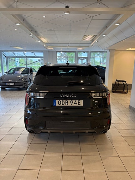 Lynk & Co 01 4 of 12