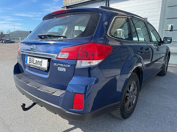 Subaru Outback 6 of 11