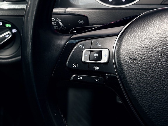 Volkswagen Golf I 15 of 24