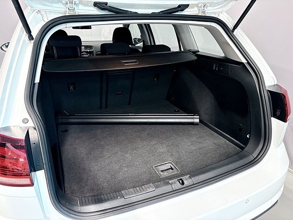 Volkswagen Golf I 7 of 24