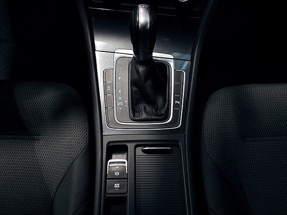 Volkswagen Golf I 17 of 24