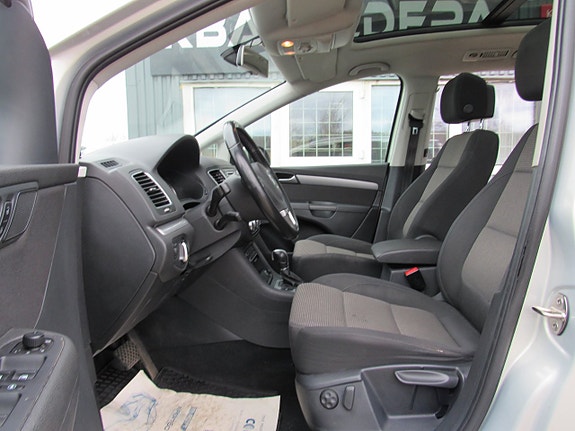 Volkswagen Sharan 12 of 16