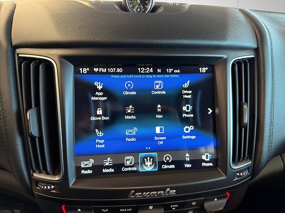 Maserati Levante 22 of 27