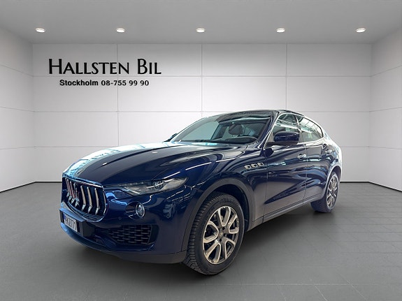Maserati Levante 2 of 5