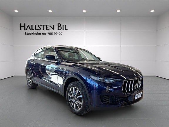 Maserati Levante 4 of 5