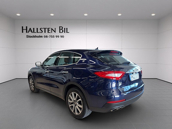 Maserati Levante 7 of 27