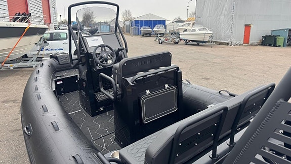 Highfield Sport 560 / Mercury F100 -26 NY ! 5 of 5
