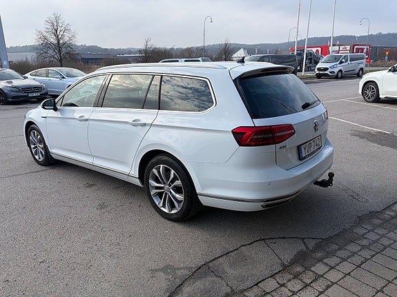 Volkswagen Passat 4 of 5