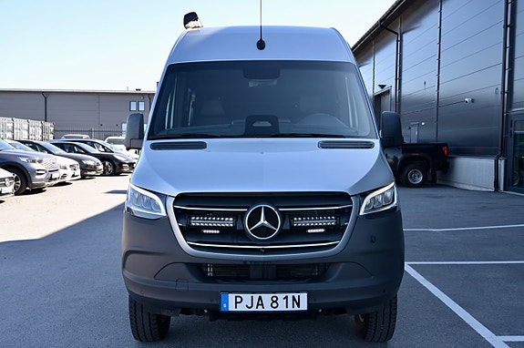 Mercedes-Benz Sprinter 319 3 of 5