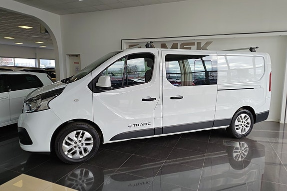 Renault Trafic 2 of 5