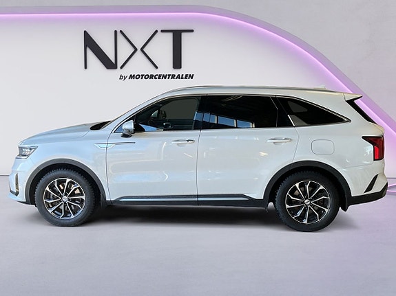 Kia Sorento 2 of 5