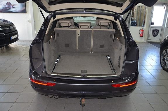 Audi Q5 13 of 16
