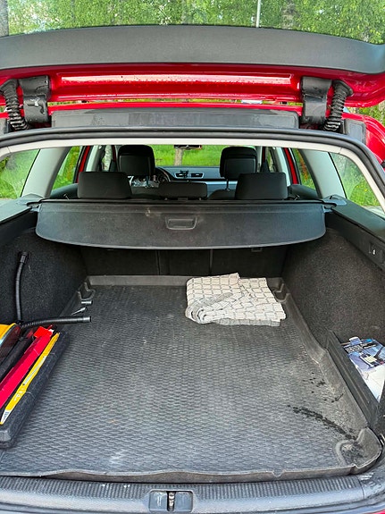Volkswagen Passat 5 of 5