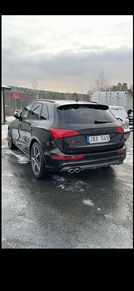 Audi SQ5 4 of 5