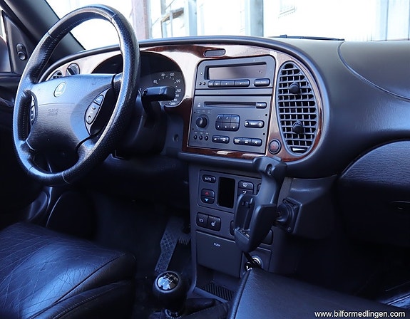 Saab 9-3 13 of 22