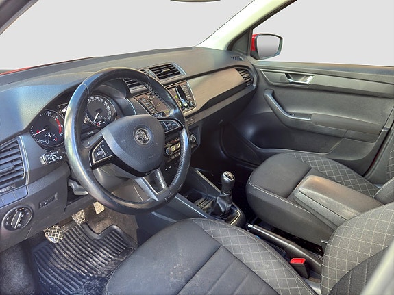 Skoda Fabia 9 of 19