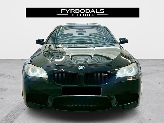 BMW M5 9 of 30