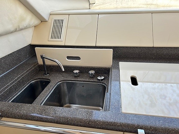 Fairline Squadron 50 1997 11 of 24