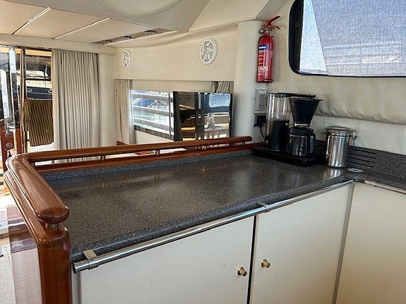 Fairline Squadron 50 1997 13 of 24