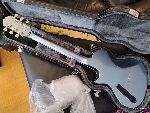 Product image 3 of 9