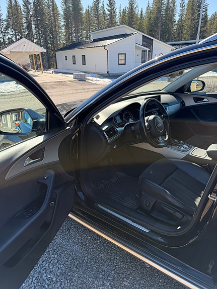 Audi A6 allroad 6 of 7