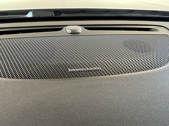 Volvo V60 24 of 26