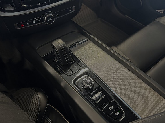 Volvo V60 25 of 26