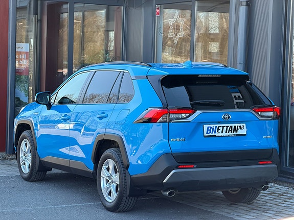 Toyota RAV4 5 of 19