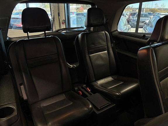 Volvo XC90 26 of 26