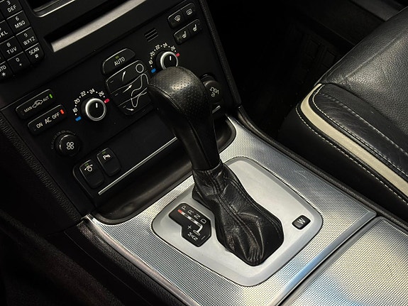 Volvo XC90 19 of 26