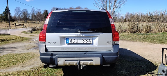 Volvo XC70 4 of 5