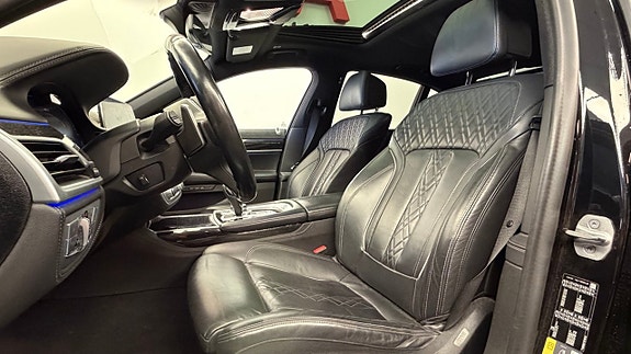 BMW 745e 15 of 23