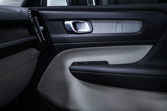 Volvo XC40 20 of 30
