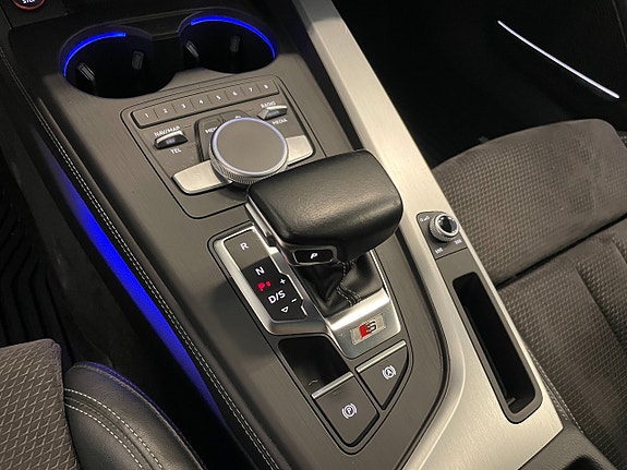Audi S4 18 of 26