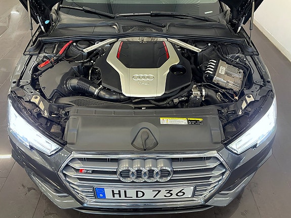 Audi S4 21 of 26