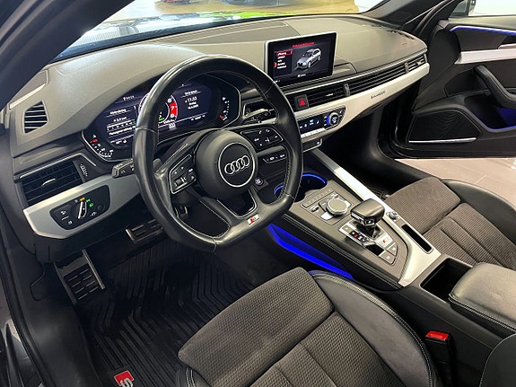 Audi S4 13 of 26