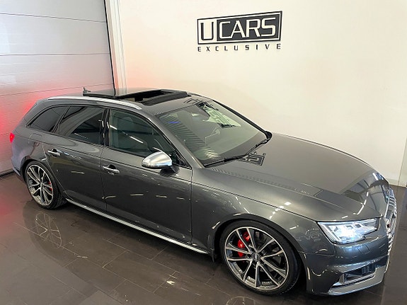 Audi S4 2 of 5