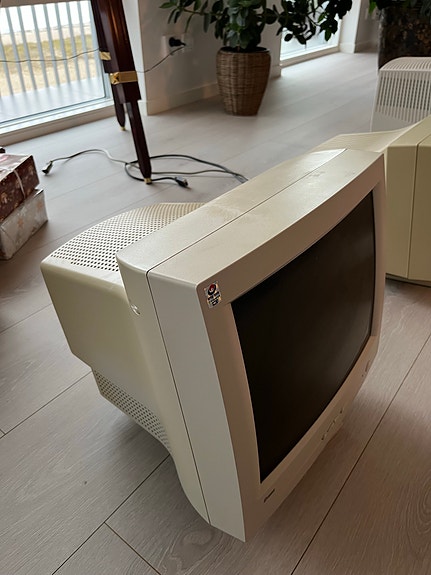 Product image 10 of 10