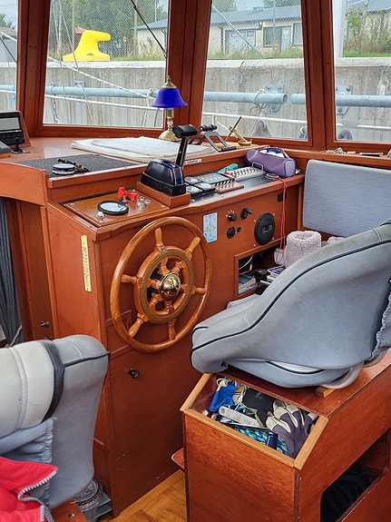 Nautilus 315 2 of 5