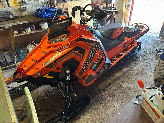 Polaris Rmk PRO 800 155 -18 3 of 7