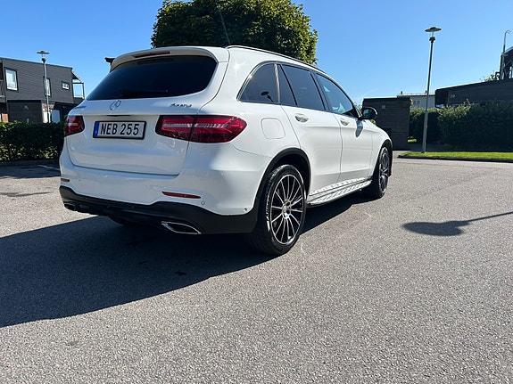Mercedes-Benz GLC220 d 3 of 5