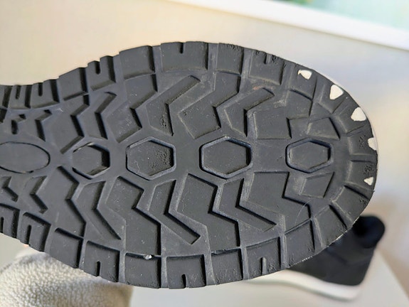 Product image 17 of 27