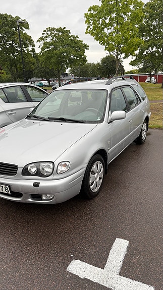 Toyota Corolla 7 of 7